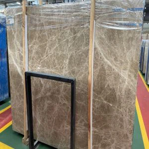 Limyè Emperador Poli Slab
