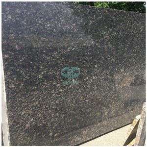 Pyè safi ble Granite Sur