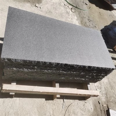 Rèn Nwa Granite